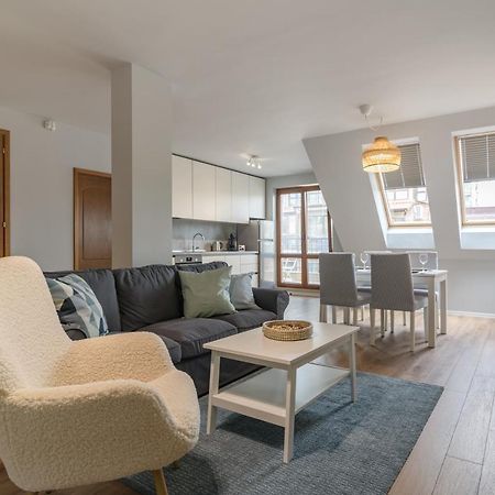 Magdalena Apartment - Two Bathrooms, Perfect City Center Varna Exterior foto